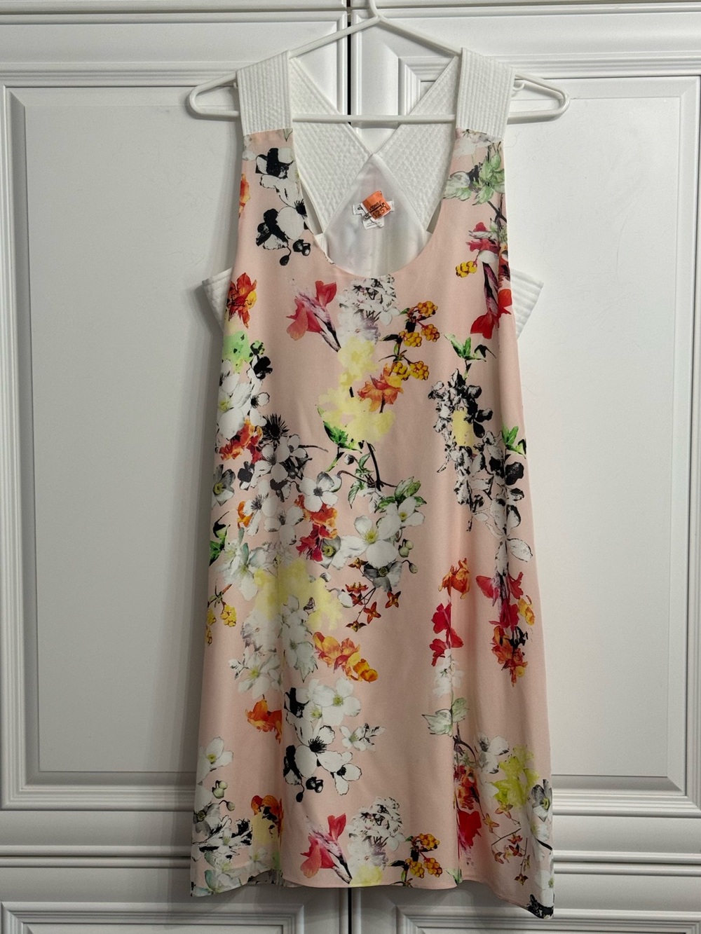 Club Monaco Size 0 Rosan Pink Floral 100% Silk Trapeze Style Dress Wide Straps
